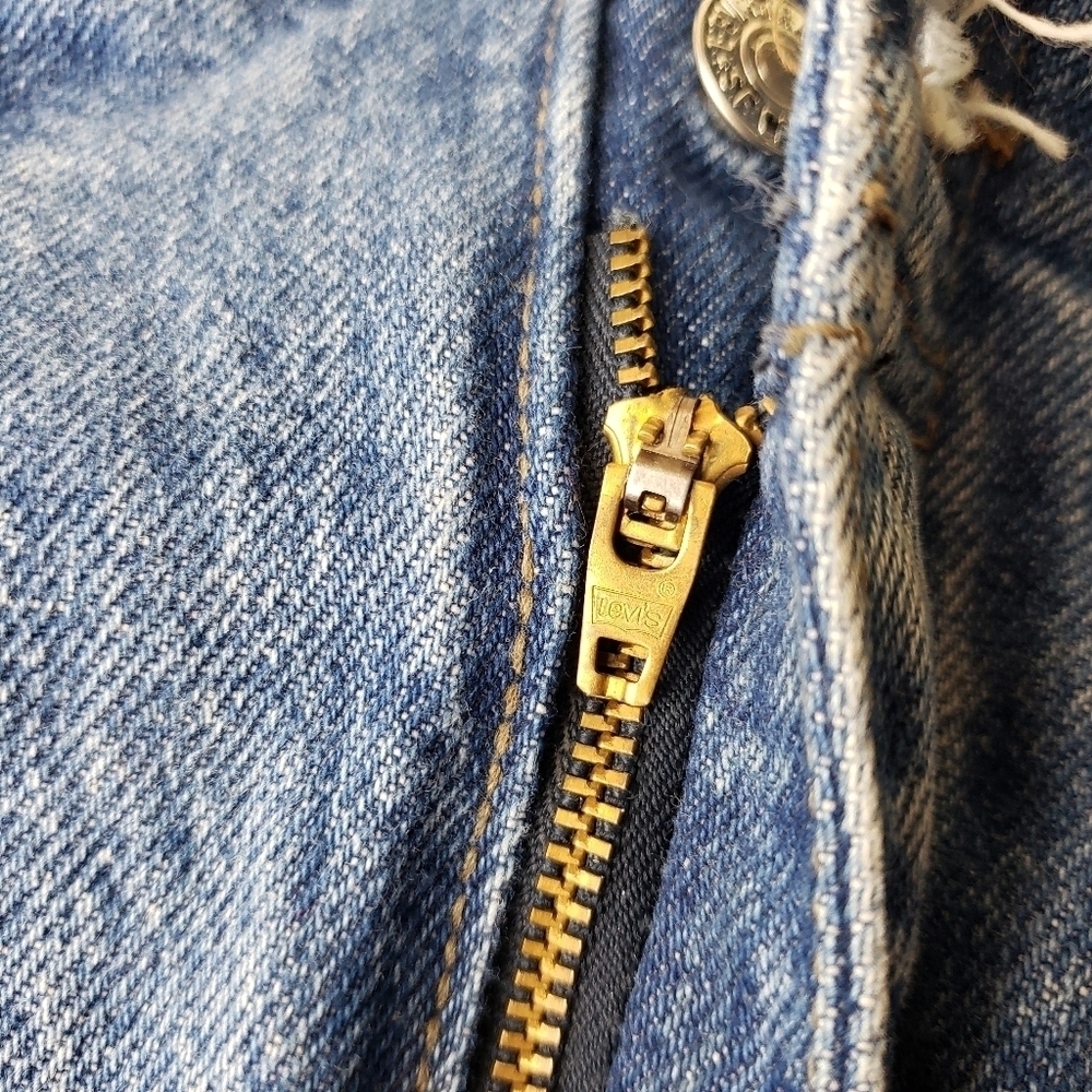 Vintage levis jean skirt - Picture 10 of 16